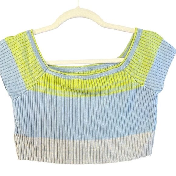 Anthro daily ritual daily PRACTICE SMALL top - Picture 8 of 10